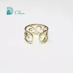 Anillo de acero con diseño de olas