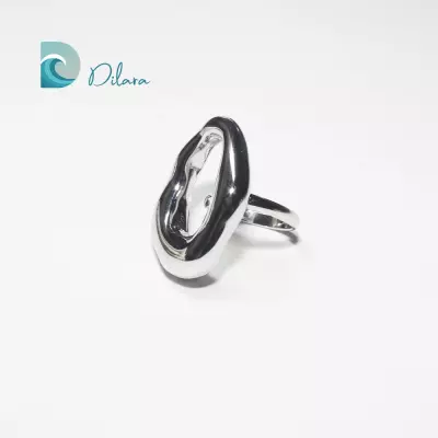 Anillo Acero Abstracto Plateado