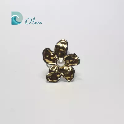 Anillo Flor Dorada con Perla