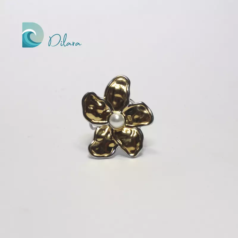 Anillo Flor Dorada con Perla