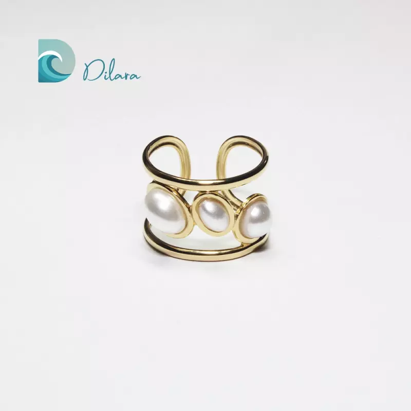 Anillo Dorado Abierto con Perlas Naturales