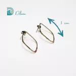 Pendientes Dorados Geométricos con Toque de Color