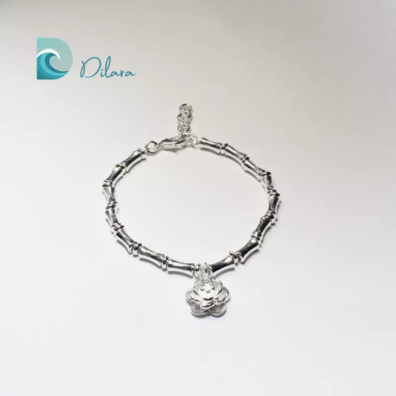 Pulsera de Acero con Dije de Flor