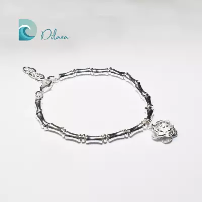 Pulsera de Acero con Dije de Flor
