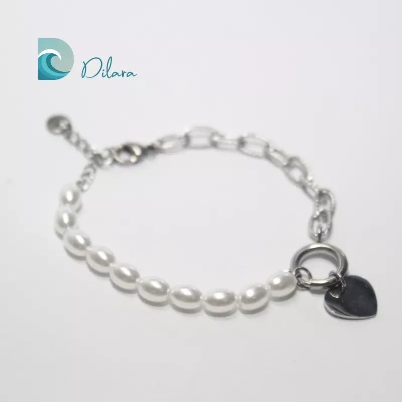 Pulsera de Acero y Perlas con Colgante de Corazón